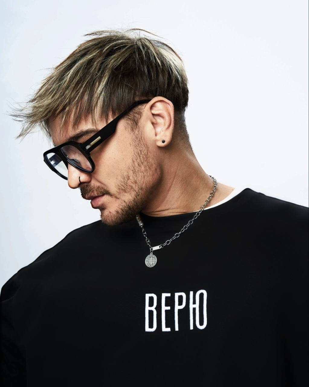 Тимур Ш. LUNAPRO Дом стильных, сборных и индивидуальных съемок для брендов