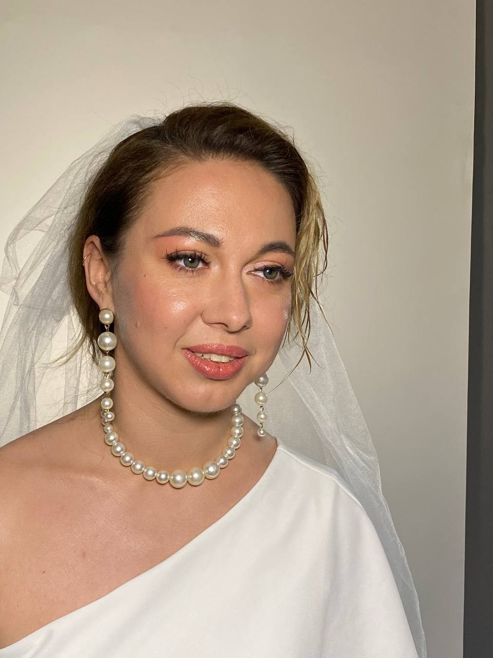 Невеста. Наталья Даньшина — Визажист-Стилист причесок