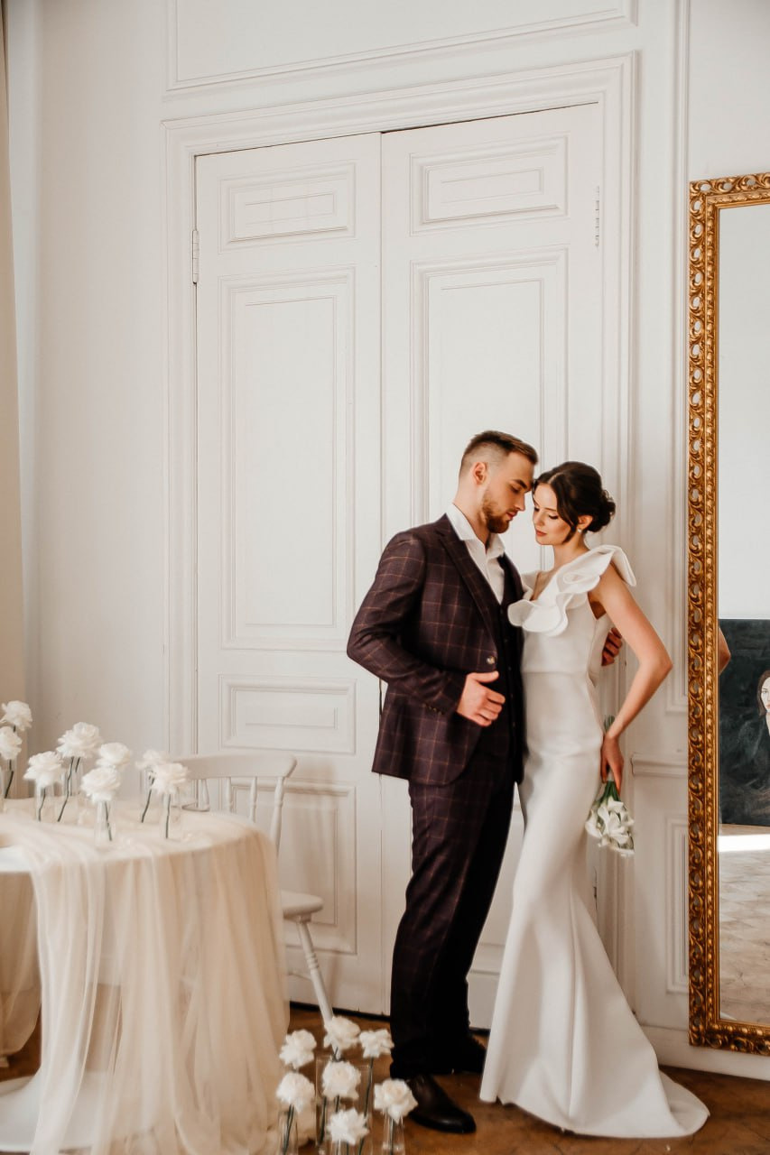 Свадебная фотосессия в студии — Диана и Кирилл