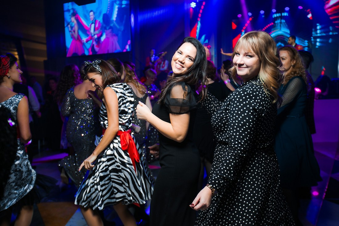 Фотосъемка новогоднего корпоратива Медипал. Репортажный фотограф Борис Геер