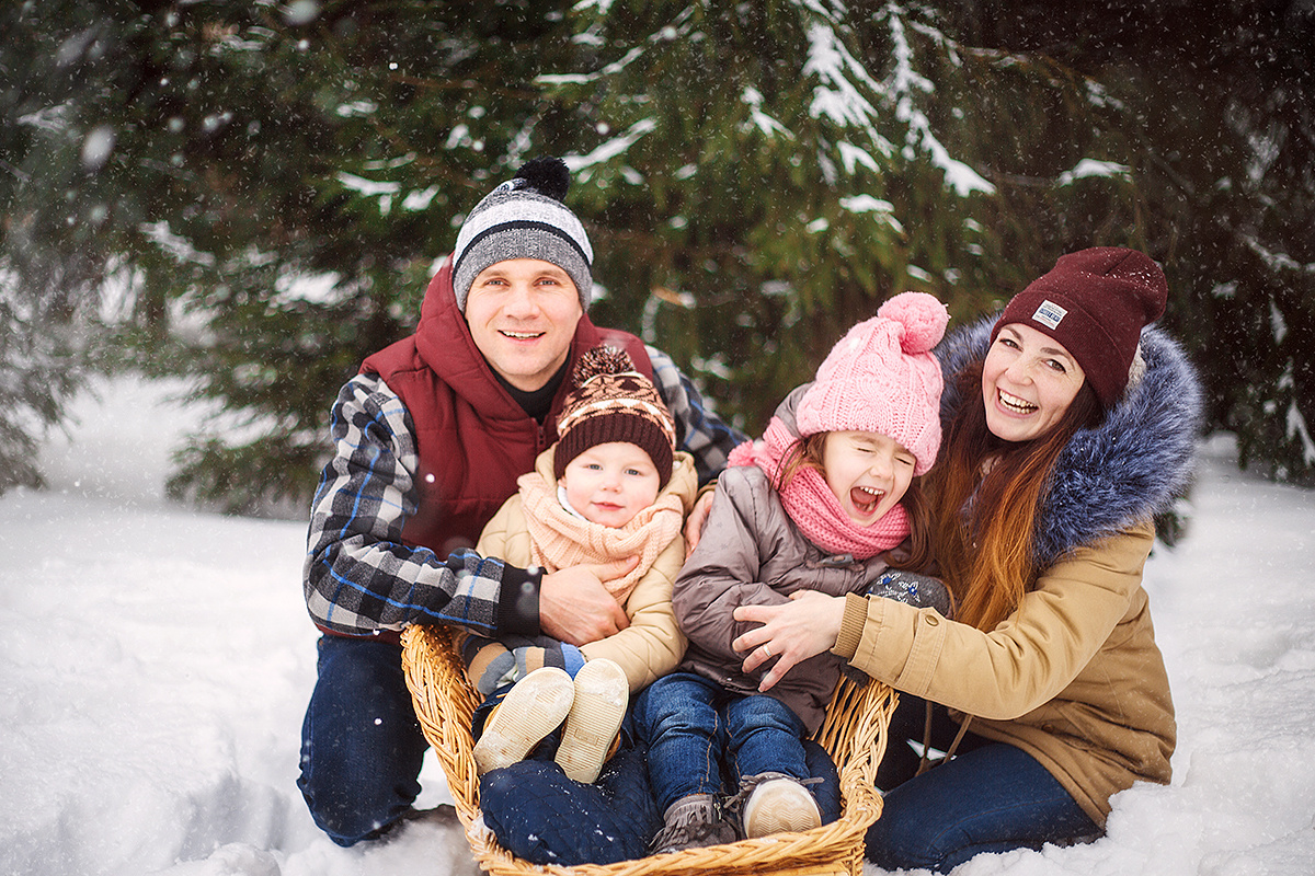 Зимняя семейная фотопрогулка. Свадебный и семейный фотограф Москва Екатерина Верижникова
