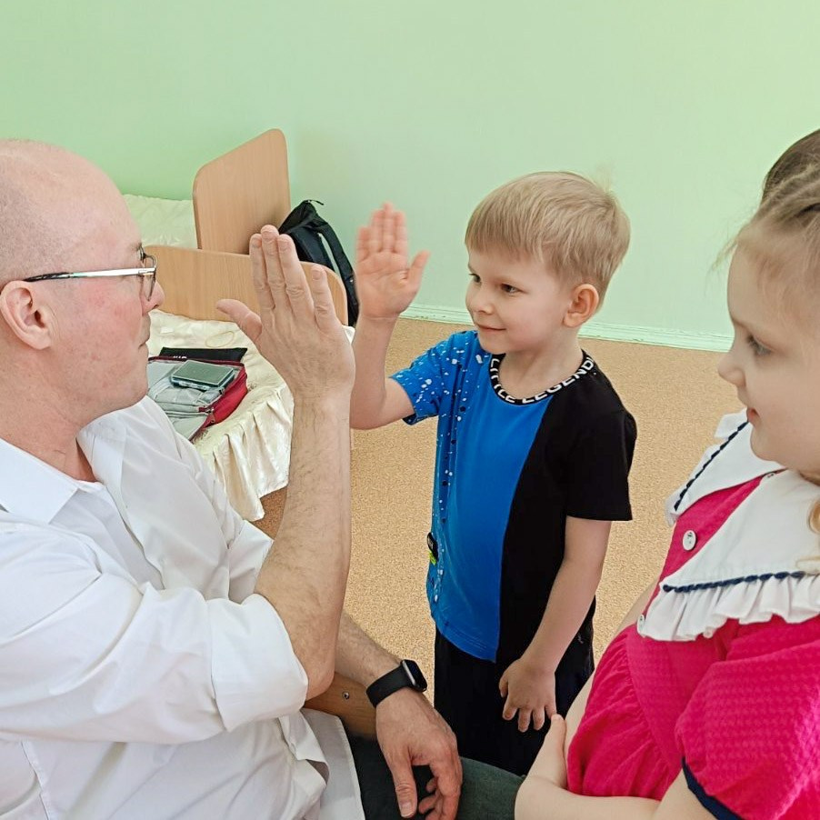 Бэкстейдж фотосъемки в детском саду для выпускных фотоальбомов. Детский фотограф. «Ожившие» фото, г. Нижневартовск