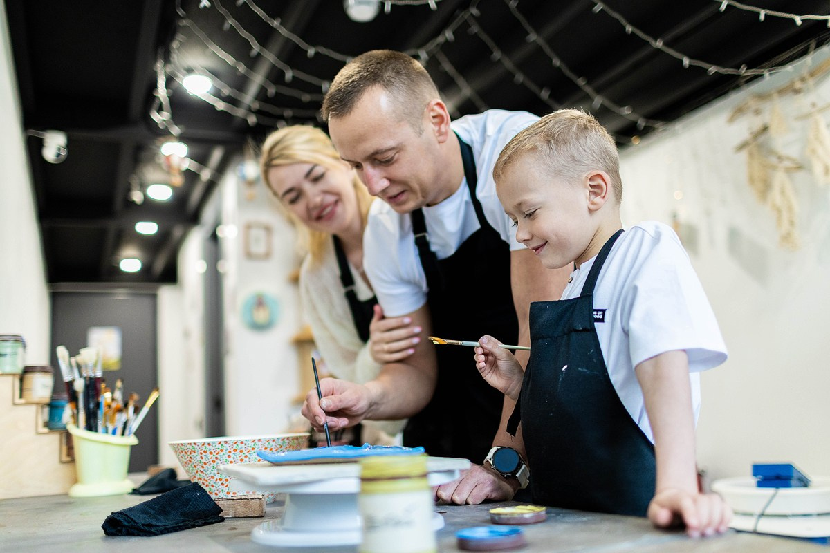 Семейные истории в гончарной мастерской. Детский и семейный фотограф Домодедово