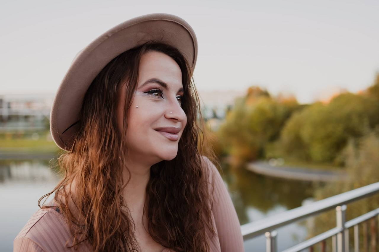 Ведущая Кэбш. Подрядчики и друзья сети свадебных площадок House for wedding