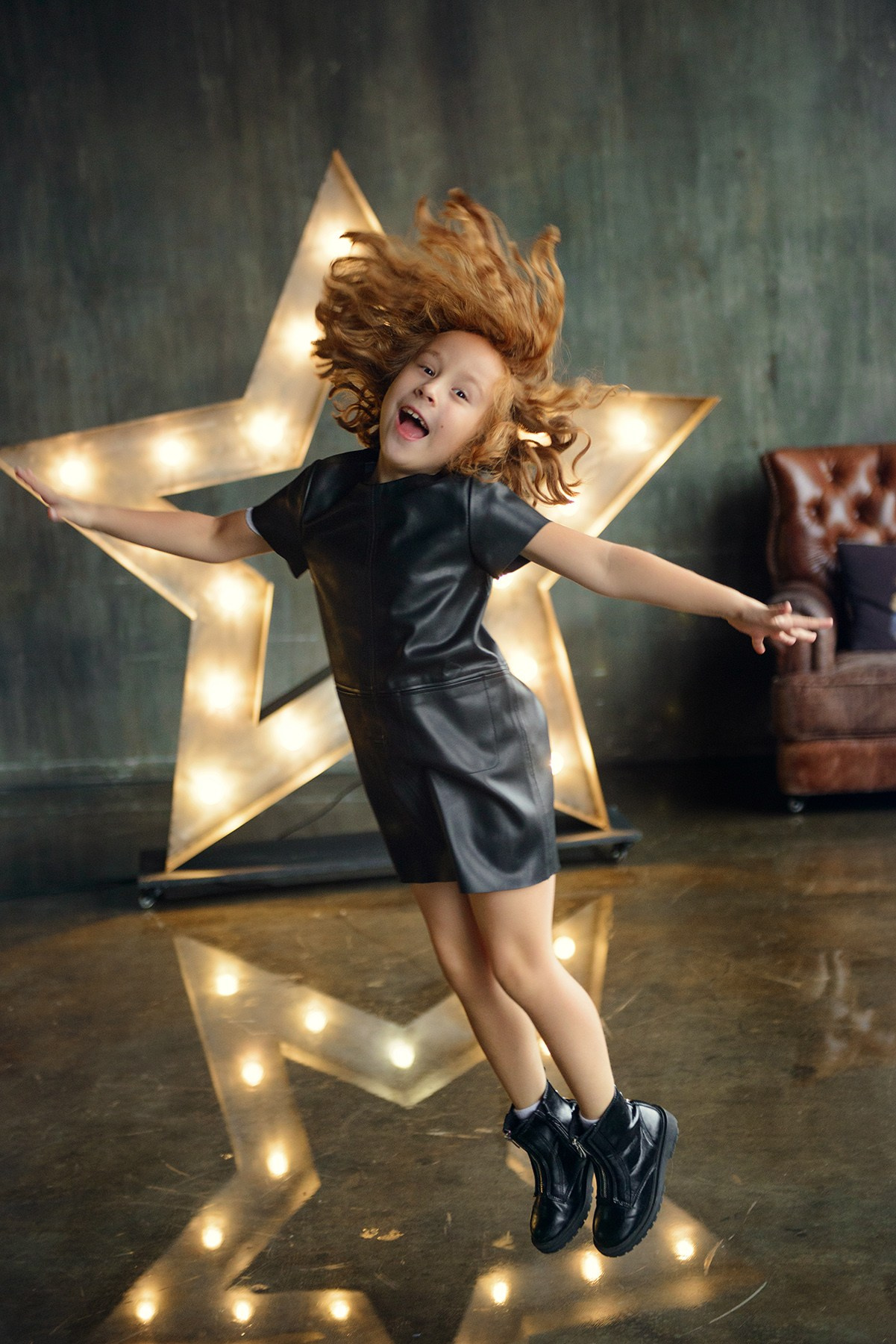 a girl in the studio, a photo shoot