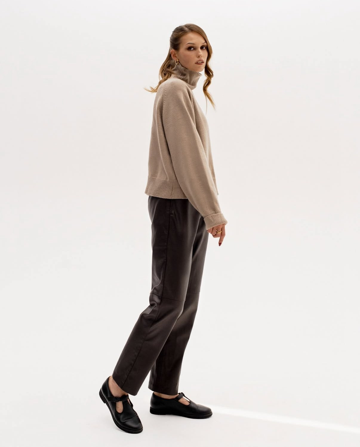 Для бренда DAMICHA. Фотограф для людей и их брендов