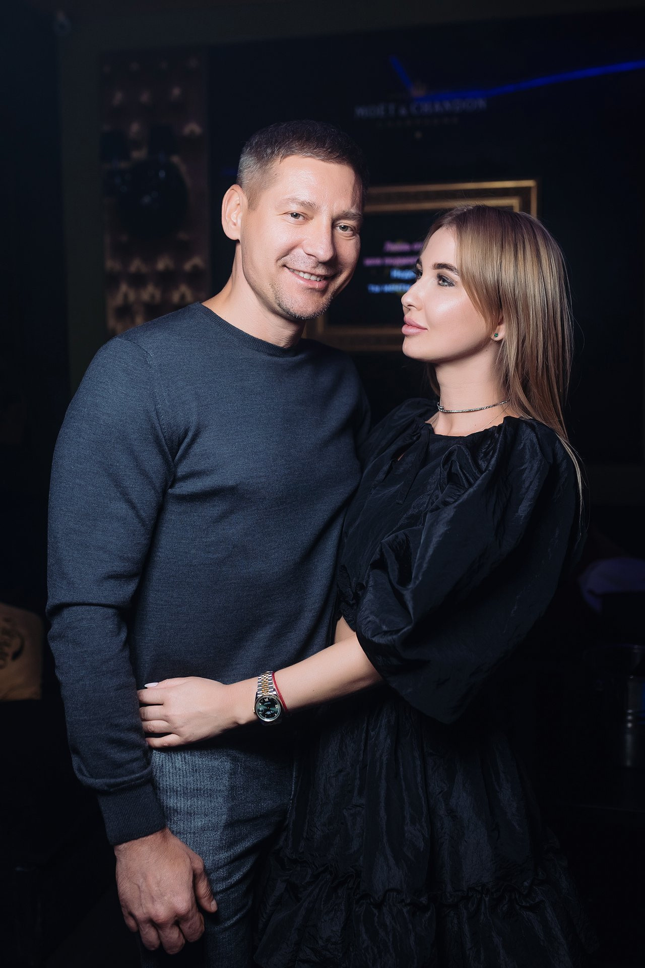 Субботний вечер в Opera Music Hall. One Media Life: фоторепортажи, фотоотчеты с мероприятий и заведений