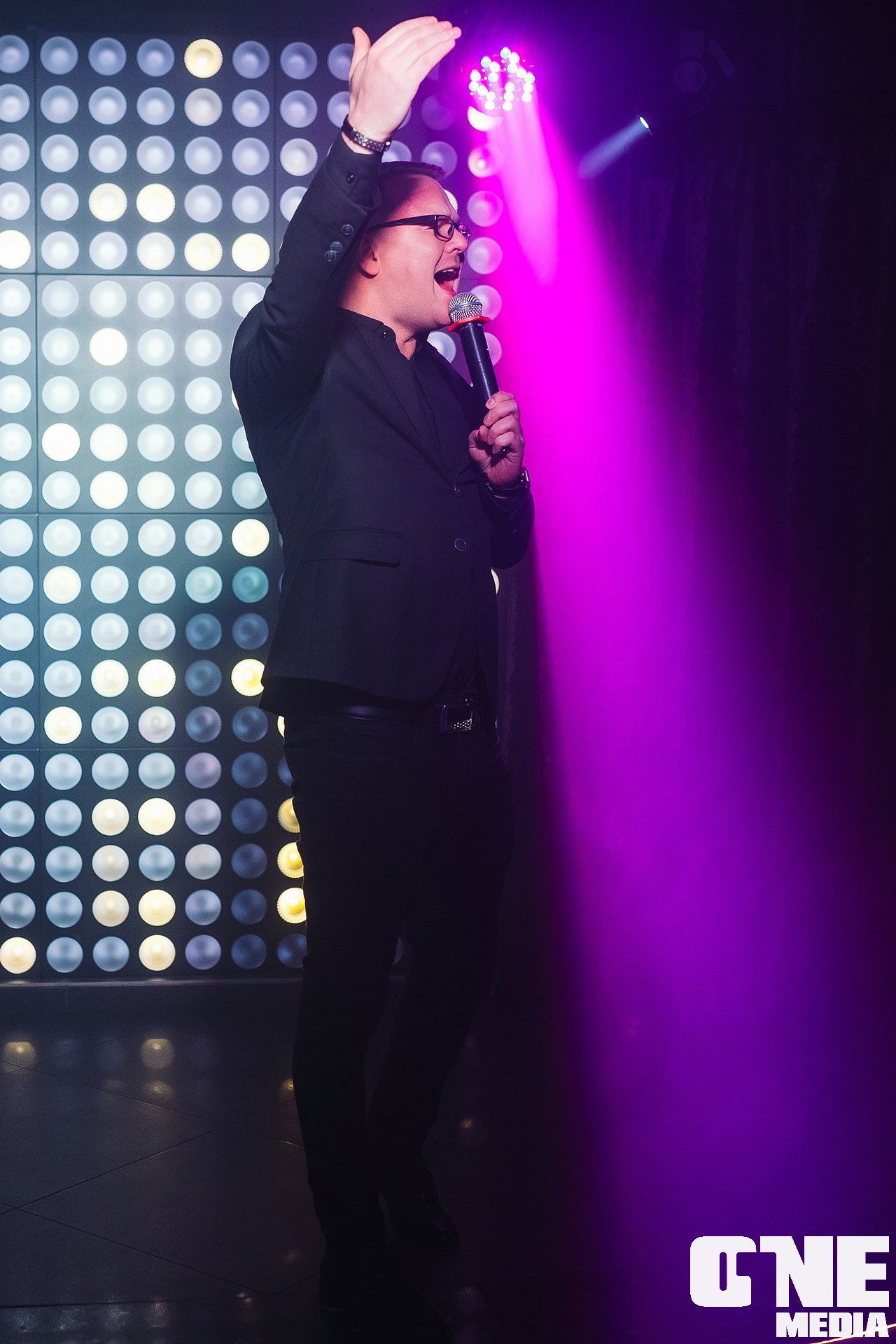 Фоторепортаж из караоке клуба Эйфория. One Media Life: фоторепортажи, фотоотчеты с мероприятий и заведений