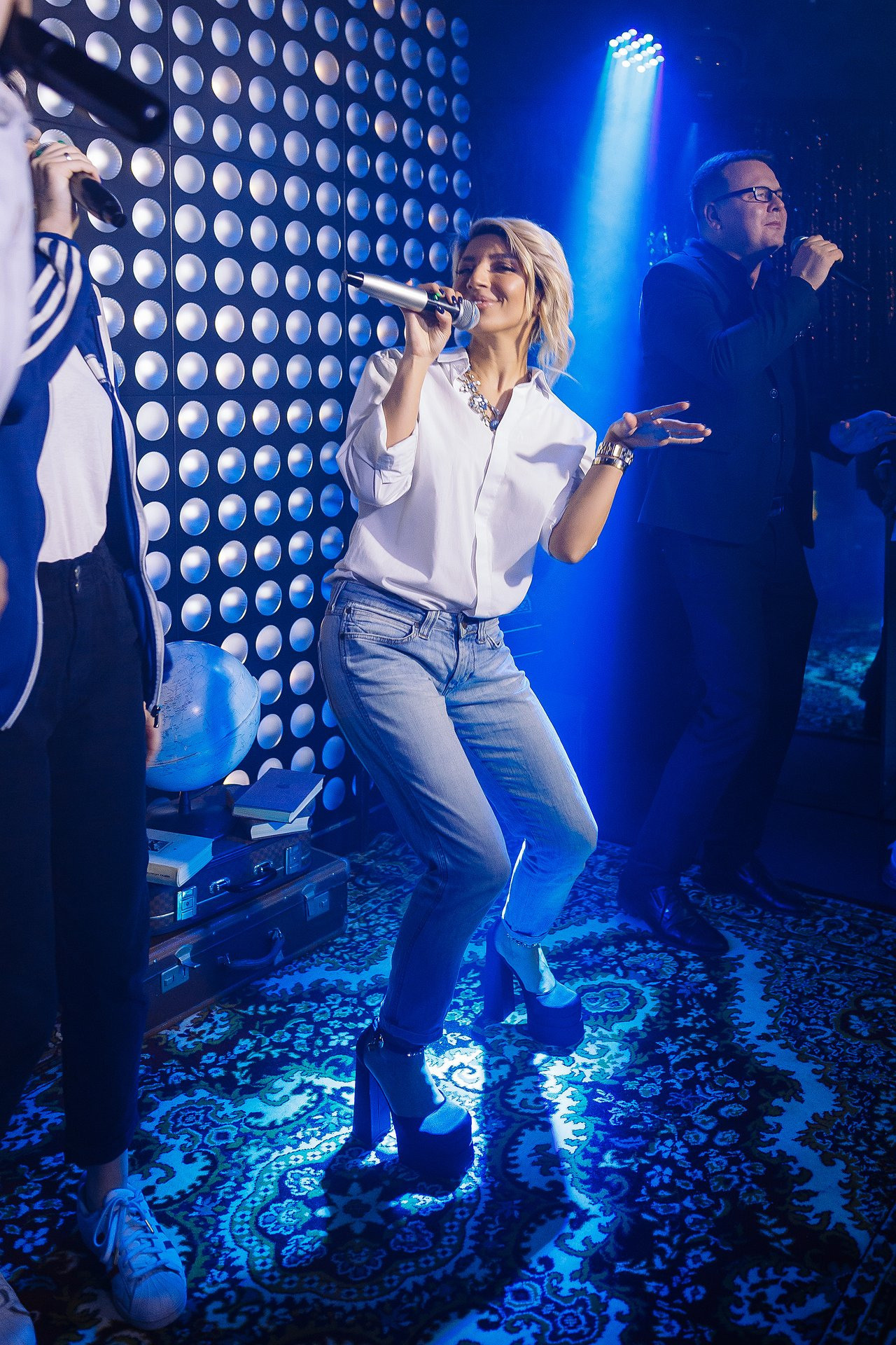 Фоторепортаж из караоке клуба Эйфория. One Media Life: фоторепортажи, фотоотчеты с мероприятий и заведений