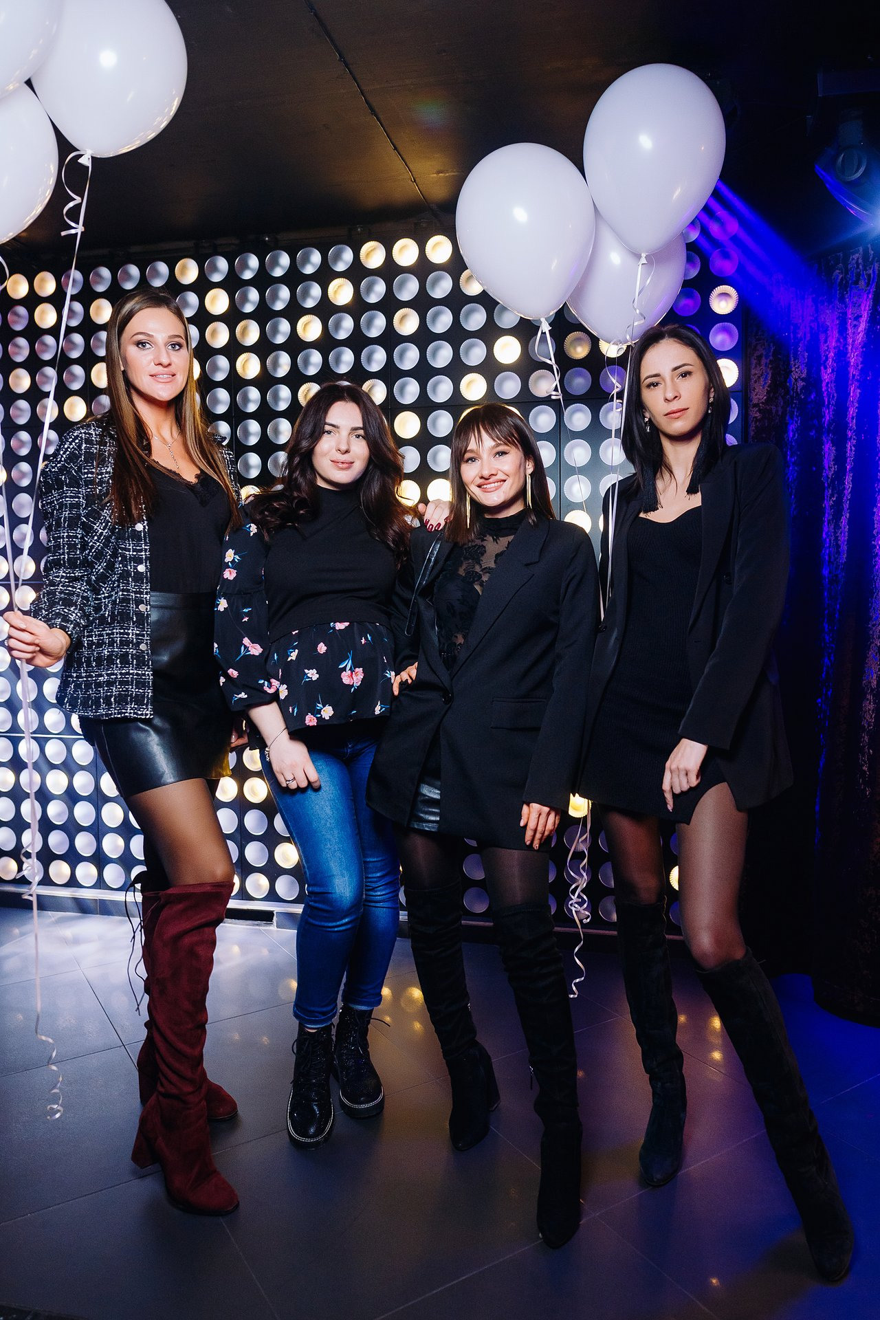 Фото репортаж с караоке клуба Эйфория. One Media Life: фоторепортажи, фотоотчеты с мероприятий и заведений