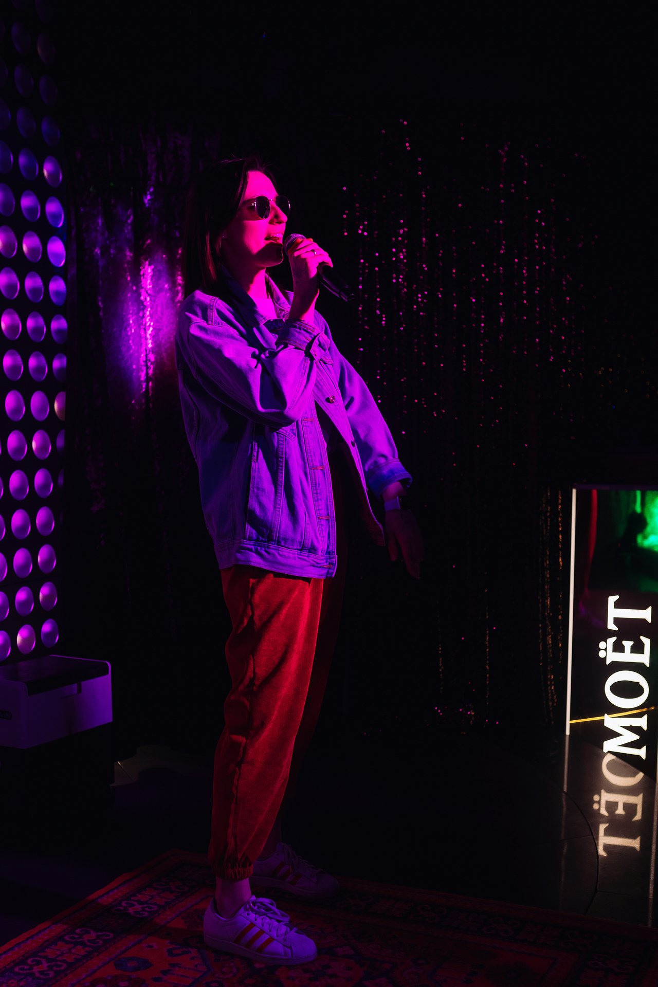 Фоторепортаж из караоке клуба Эйфория. One Media Life: фоторепортажи, фотоотчеты с мероприятий и заведений