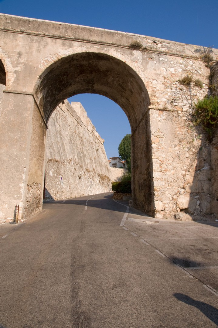 Круиз 2007 г. Улица, люди, жизнь…