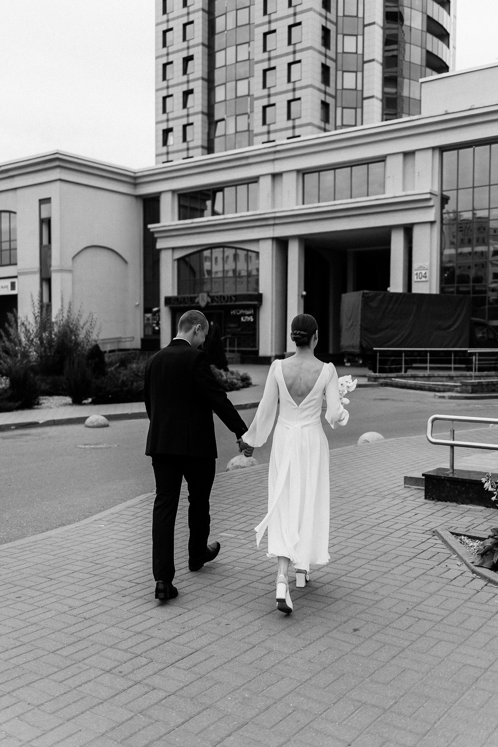 ЕВГЕНИЙ и КРИСТИНА. Свадебный салон-ателье Бонжур в Минске Bonjour