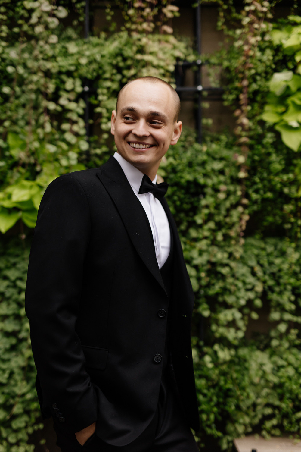 ЕВГЕНИЙ и КРИСТИНА. Свадебный салон-ателье Бонжур в Минске Bonjour