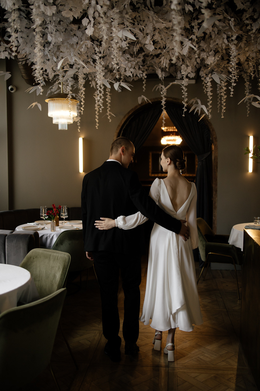 ЕВГЕНИЙ и КРИСТИНА. Свадебный салон-ателье Бонжур в Минске Bonjour