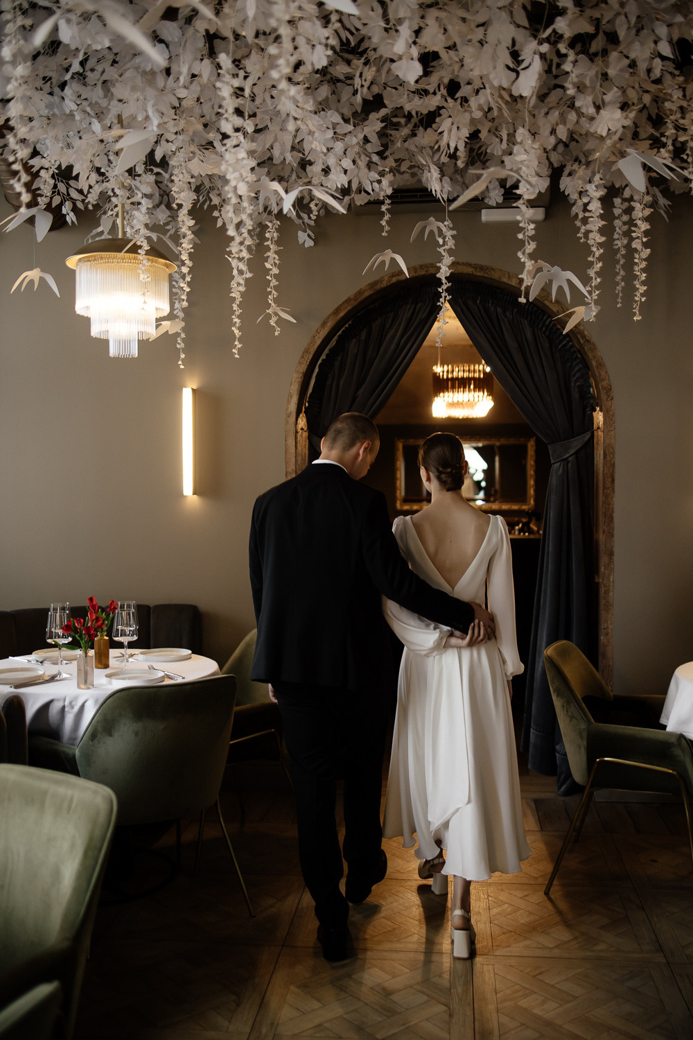 ЕВГЕНИЙ и КРИСТИНА. Свадебный салон-ателье Бонжур в Минске Bonjour