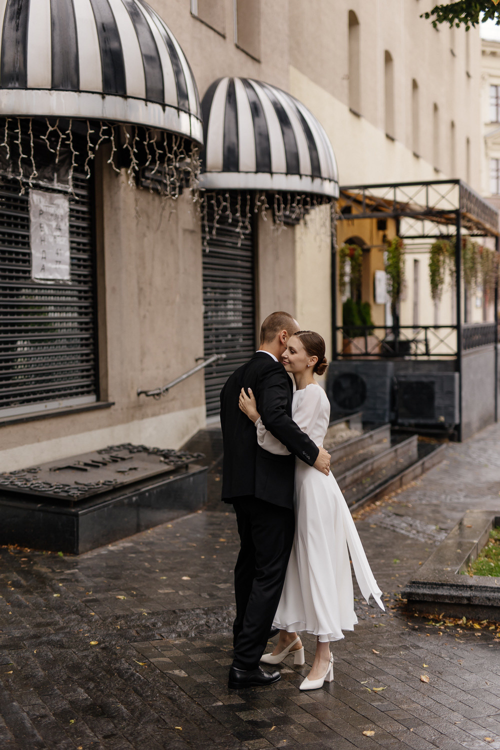 ЕВГЕНИЙ и КРИСТИНА. Свадебный салон-ателье Бонжур в Минске Bonjour