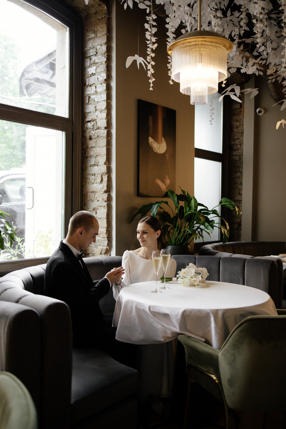 ЕВГЕНИЙ и КРИСТИНА. Свадебный салон-ателье Бонжур в Минске Bonjour