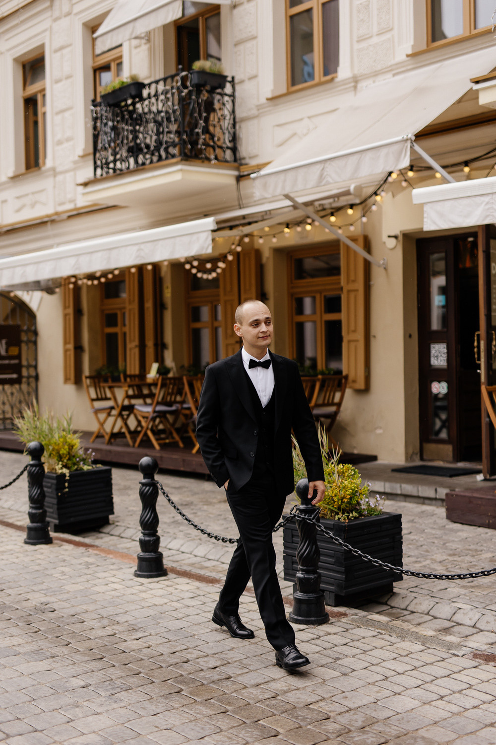 ЕВГЕНИЙ и КРИСТИНА. Свадебный салон-ателье Бонжур в Минске Bonjour