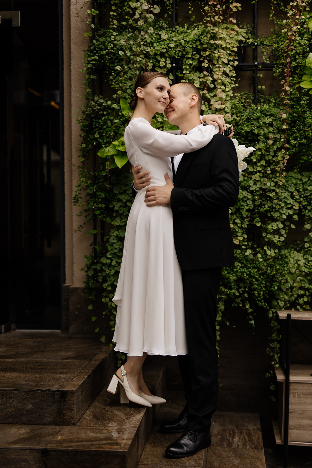 ЕВГЕНИЙ и КРИСТИНА. Свадебный салон-ателье Бонжур в Минске Bonjour