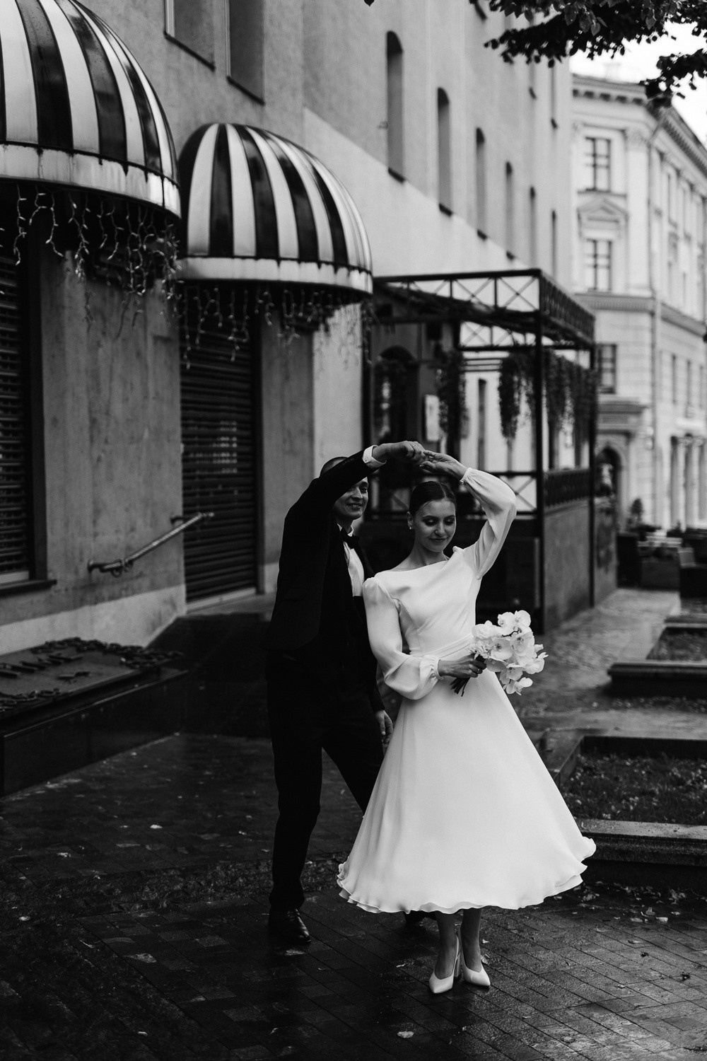 ЕВГЕНИЙ и КРИСТИНА. Свадебный салон-ателье Бонжур в Минске Bonjour