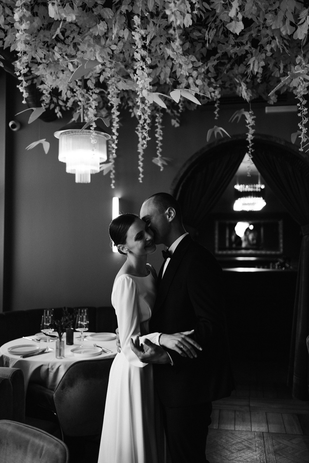 ЕВГЕНИЙ и КРИСТИНА. Свадебный салон-ателье Бонжур в Минске Bonjour