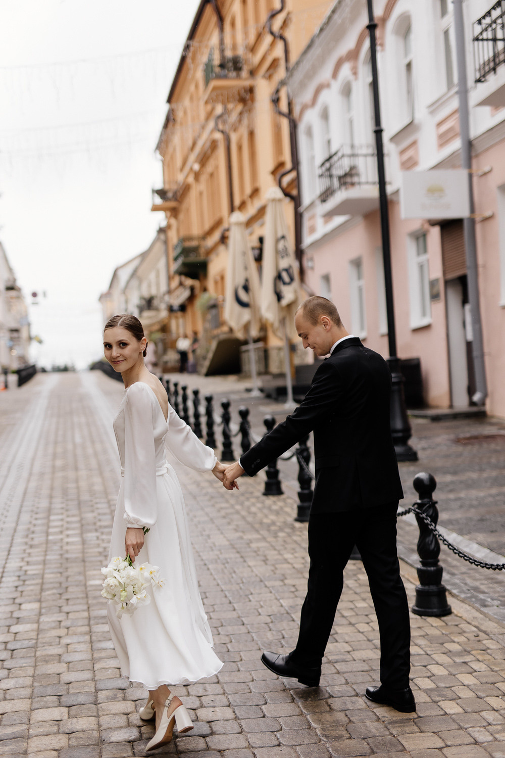 ЕВГЕНИЙ и КРИСТИНА. Свадебный салон-ателье Бонжур в Минске Bonjour