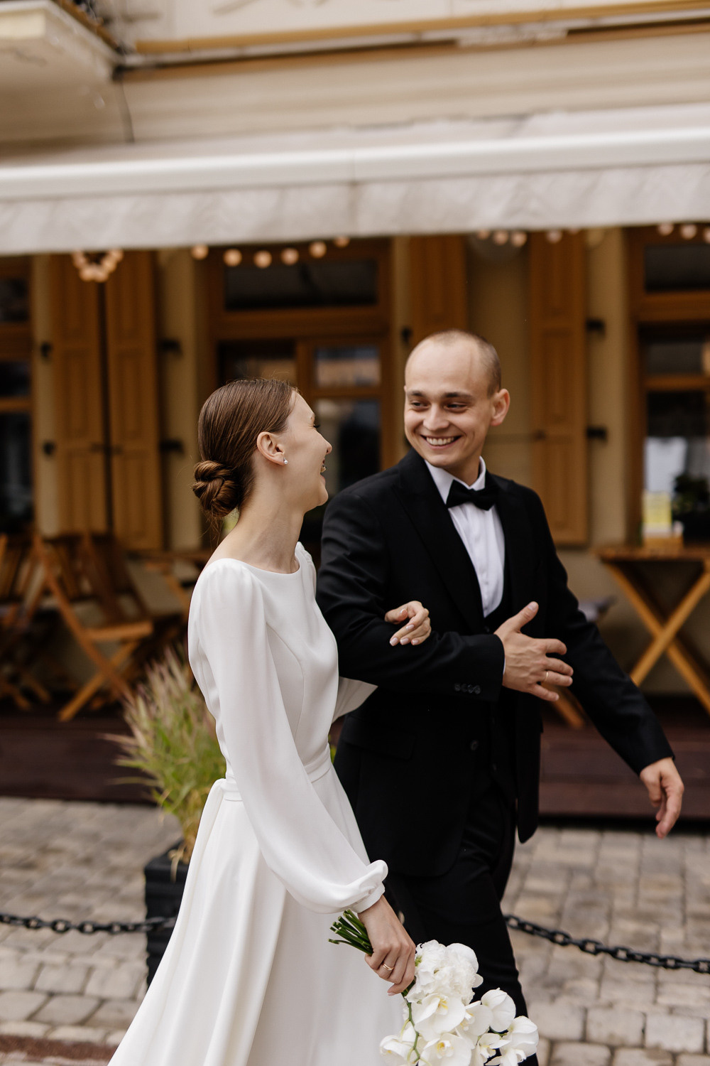 ЕВГЕНИЙ и КРИСТИНА. Свадебный салон-ателье Бонжур в Минске Bonjour