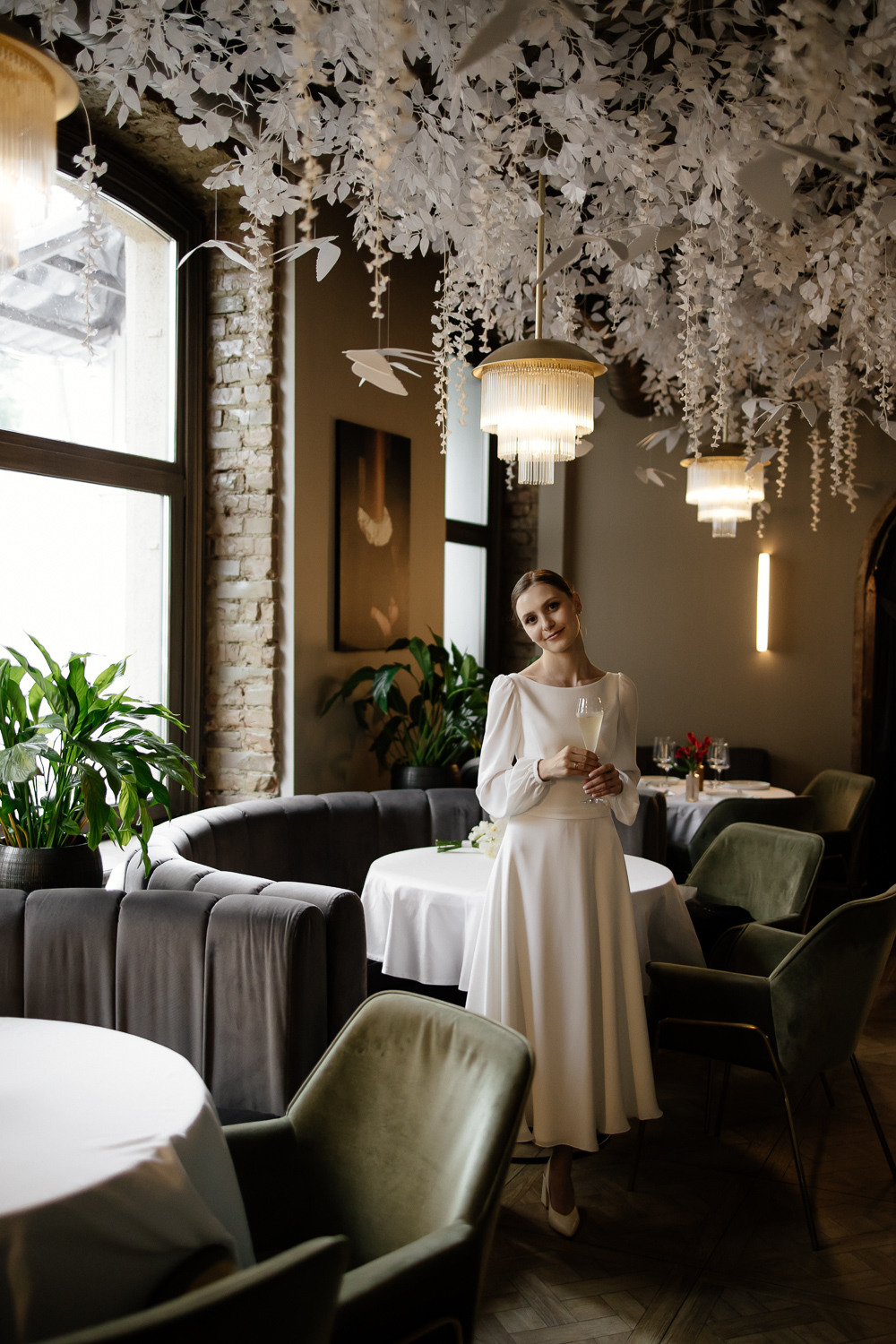 ЕВГЕНИЙ и КРИСТИНА. Свадебный салон-ателье Бонжур в Минске Bonjour