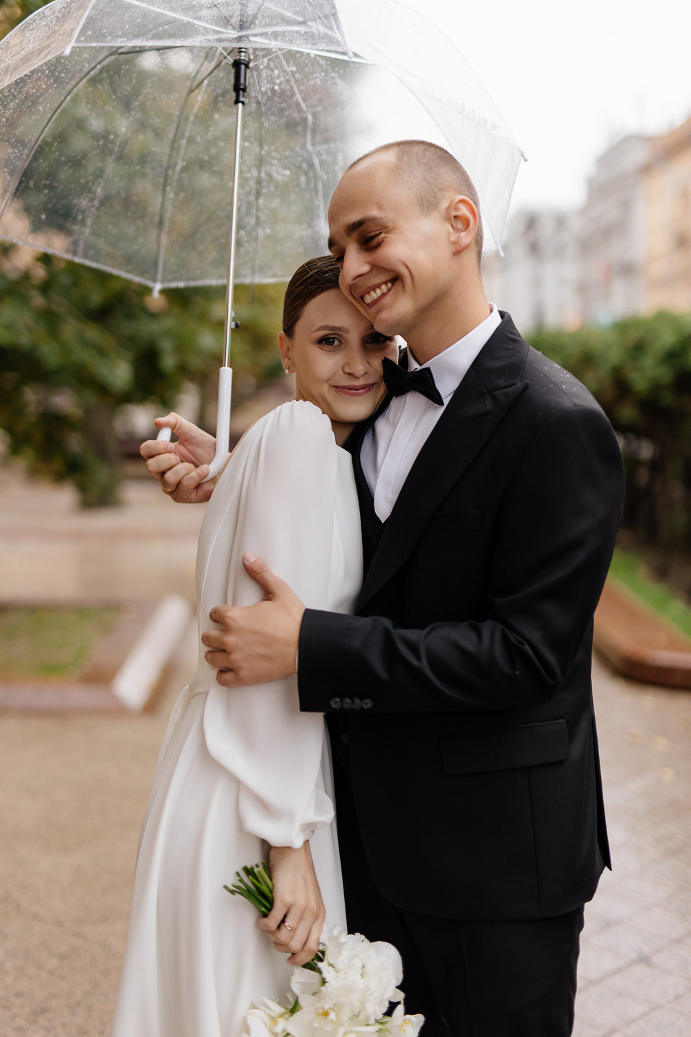 ЕВГЕНИЙ и КРИСТИНА. Свадебный салон-ателье Бонжур в Минске Bonjour