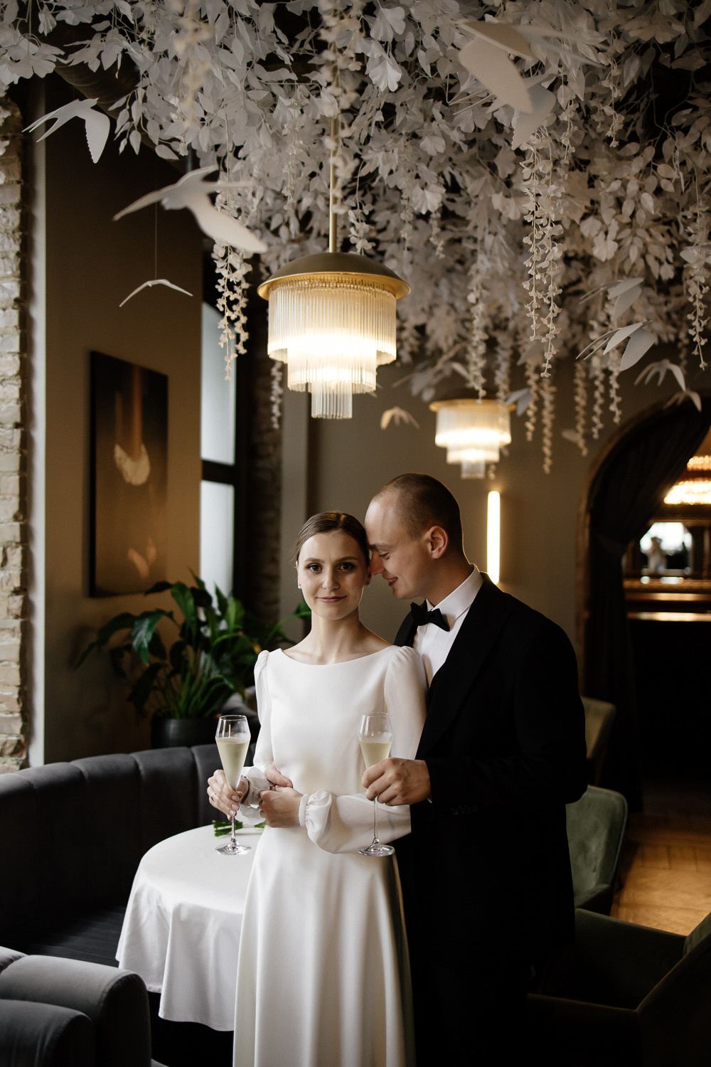 ЕВГЕНИЙ и КРИСТИНА. Свадебный салон-ателье Бонжур в Минске Bonjour