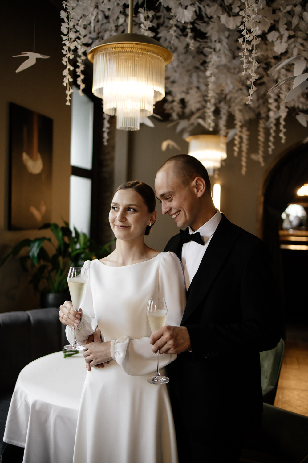 ЕВГЕНИЙ и КРИСТИНА. Свадебный салон-ателье Бонжур в Минске Bonjour