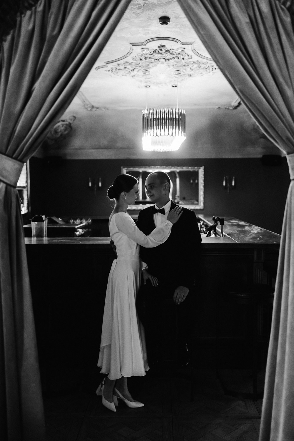 ЕВГЕНИЙ и КРИСТИНА. Свадебный салон-ателье Бонжур в Минске Bonjour