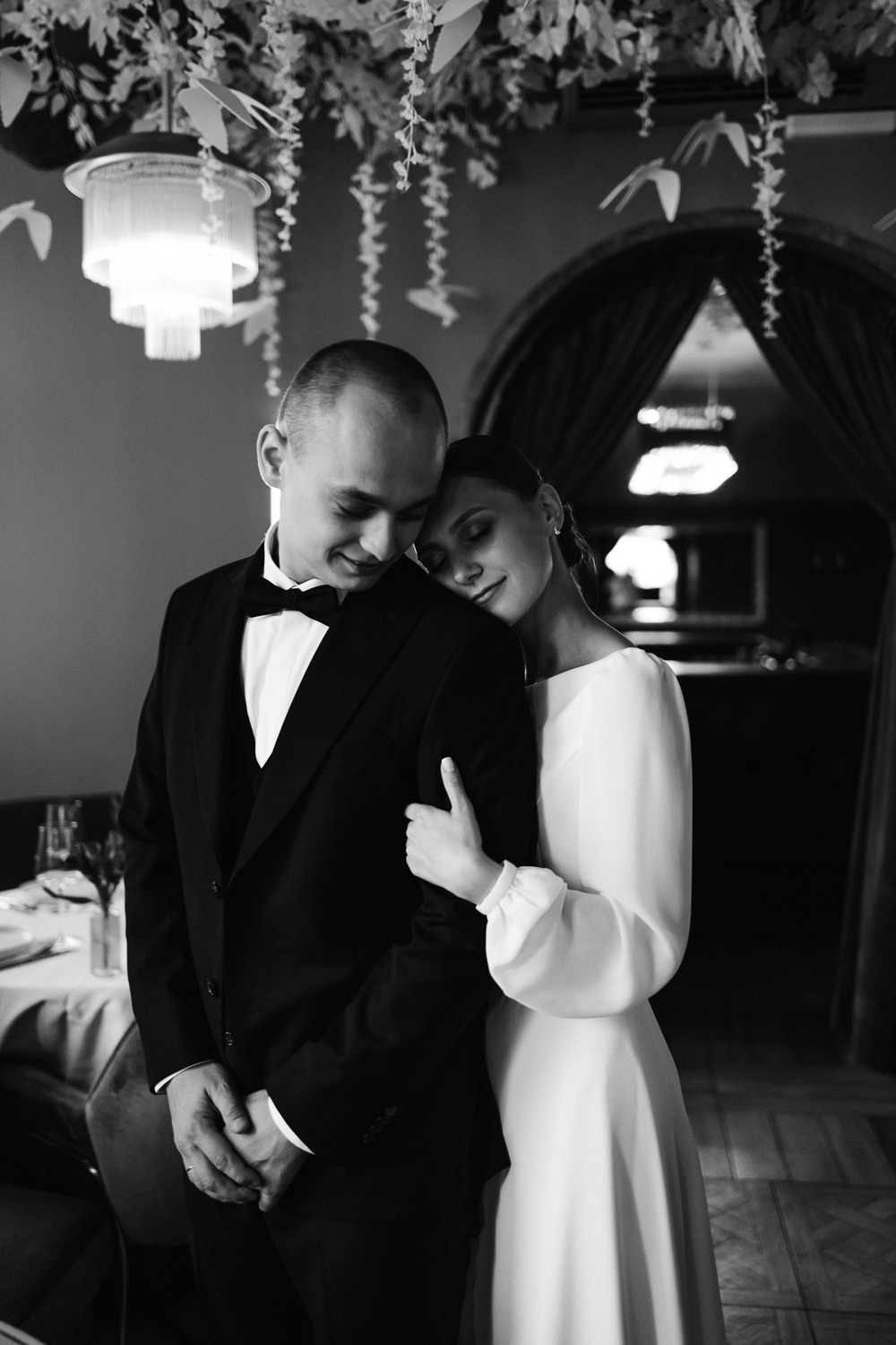 ЕВГЕНИЙ и КРИСТИНА. Свадебный салон-ателье Бонжур в Минске Bonjour