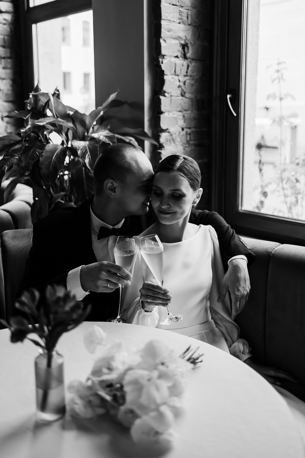 ЕВГЕНИЙ и КРИСТИНА. Свадебный салон-ателье Бонжур в Минске Bonjour