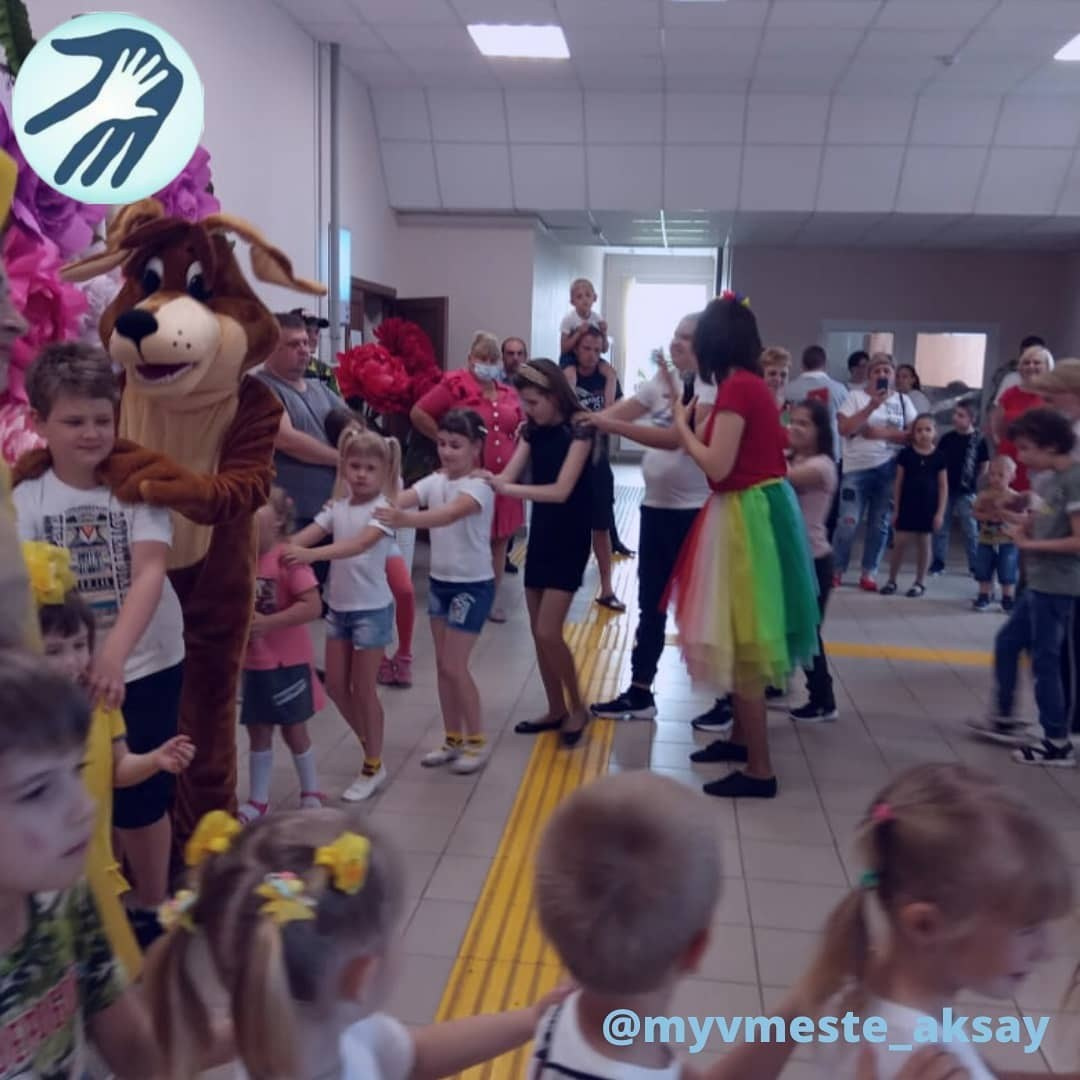 Весенние именинники: поздравляем и благодарим!