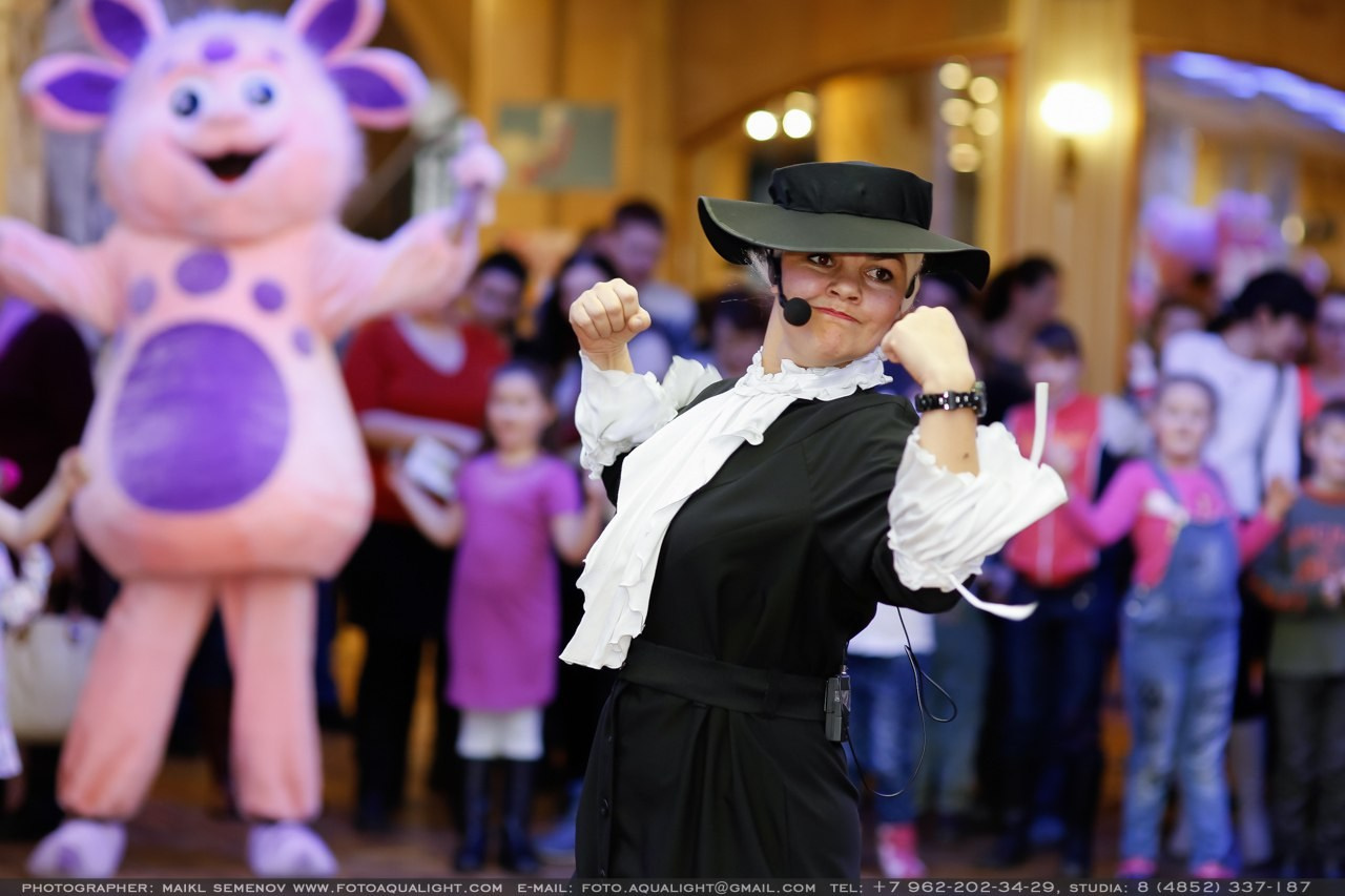 PHOTOServices for business and promotion. Photographer for business Mikhail Semenov. Aqua photo studio, photo school