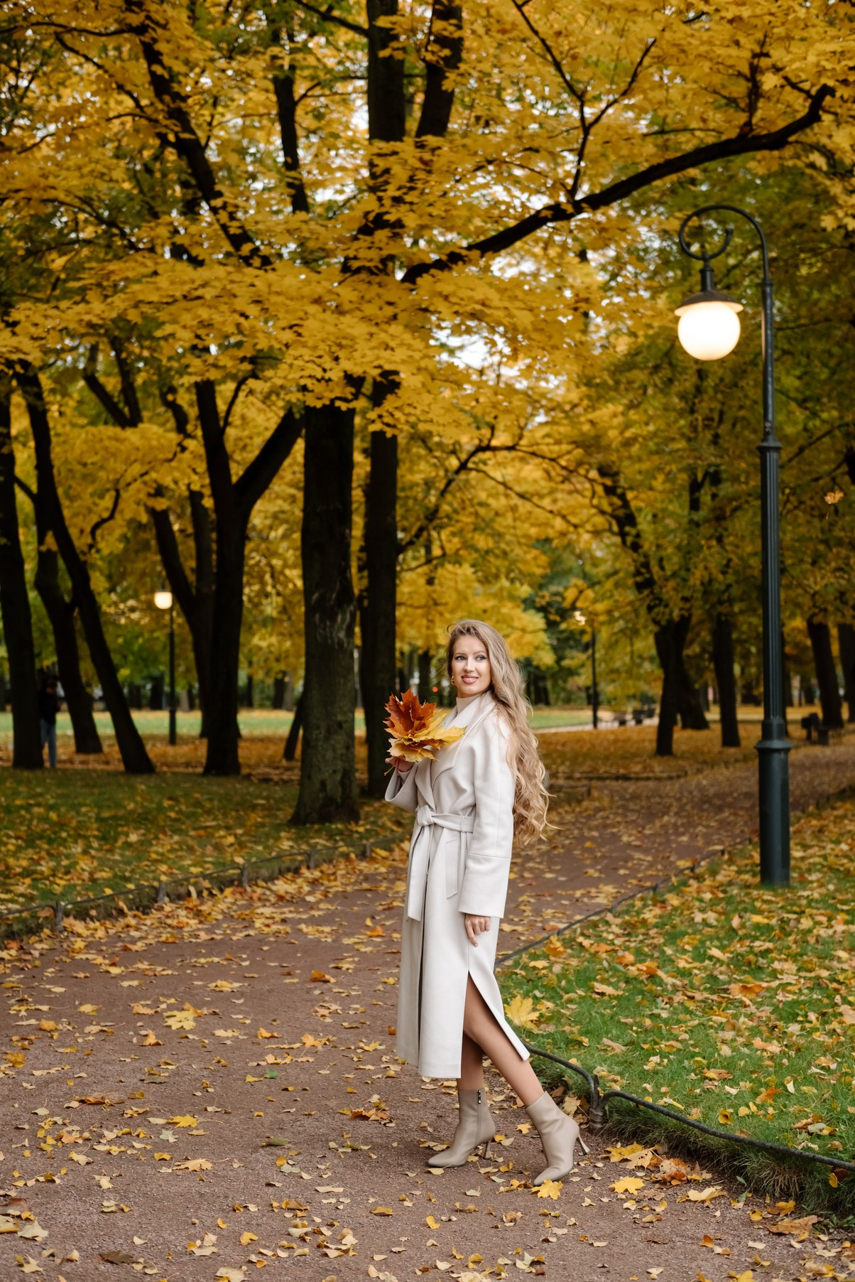 Осенняя фотосессия в Питере в Михайловском саду. Свадебный и сеейный фотограф в Санкт-Петербурге Елена Худякова