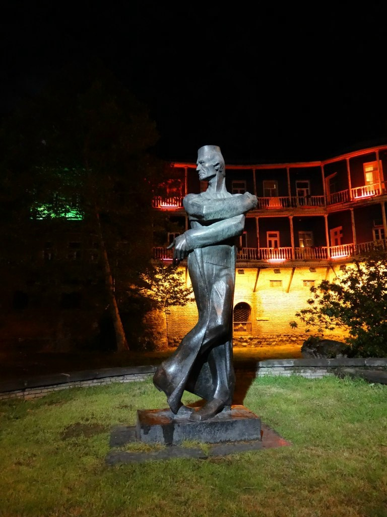 Путешествие в Азербайджан, Грузию и Армению | 01-09.05.2015. Галерея Фантим