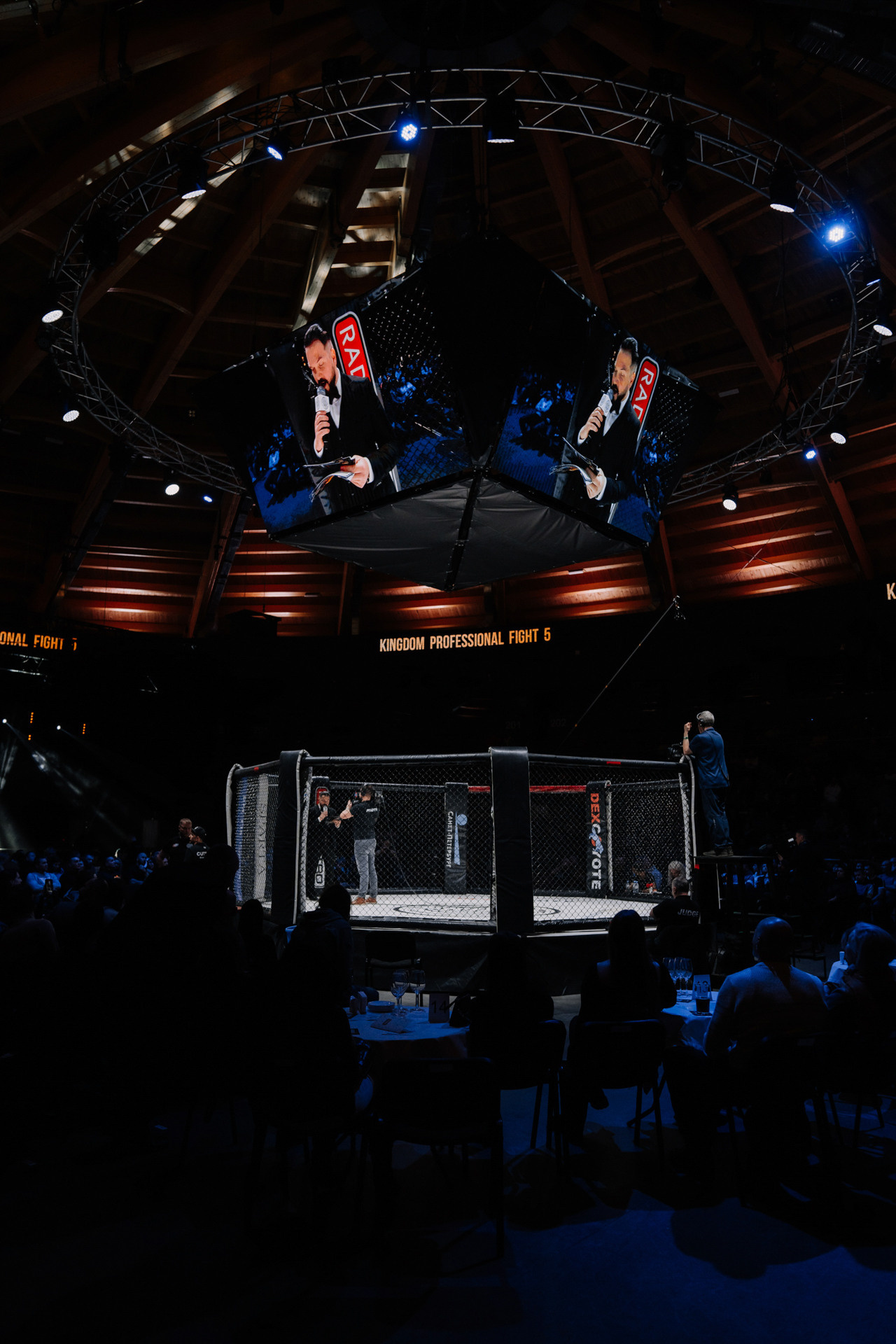 KINGDOM PROFESSIONAL FIGHT 5. Photographer — ERASTOV