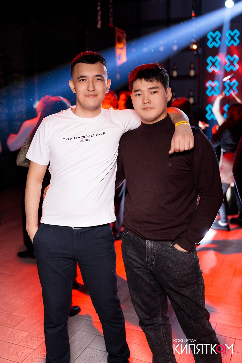 NE BRUKLIN. КИПЯТКОМ КОКШЕТАУ