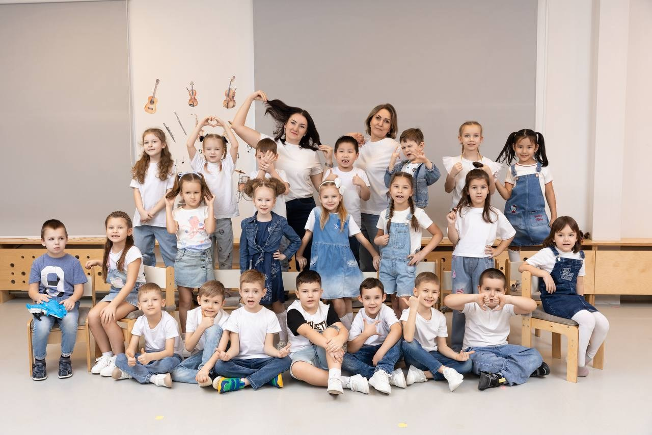 МОСФОТОБУК Выпускные альбомы Москва