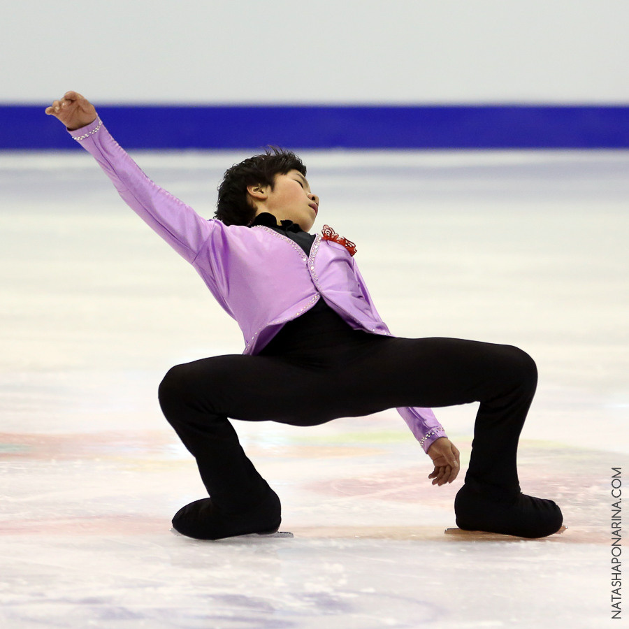 ЮЧМ 2013 Милан. Russian figure skating photographer from Saint-Petersburg