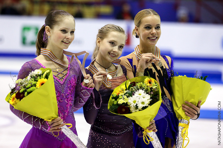 ЮЧМ 2013 Милан. Russian figure skating photographer from Saint-Petersburg