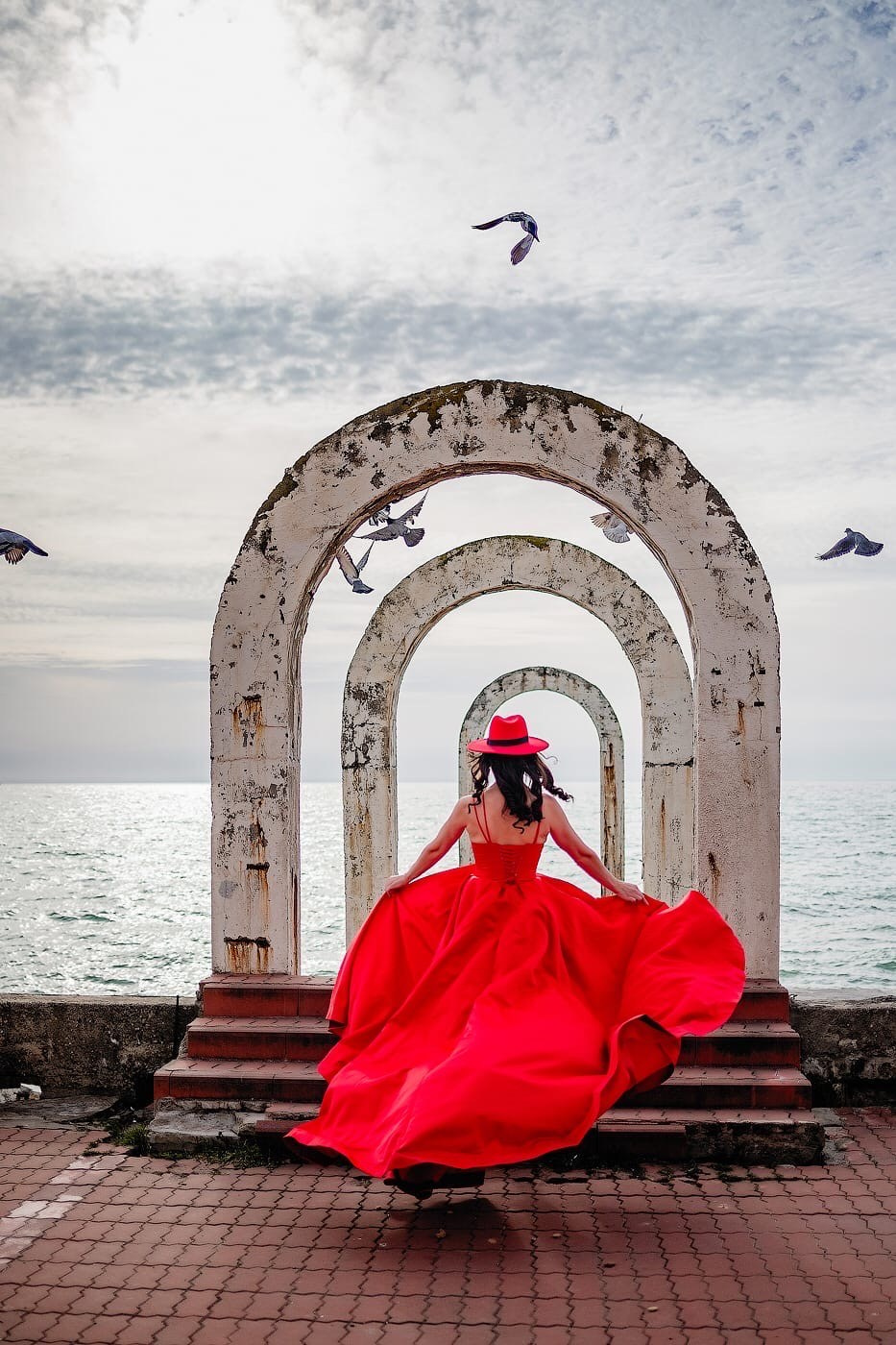 Женский портрет на природе в Сочи. Профессиональный фотограф в Сочи Виктория Джой. Обучение