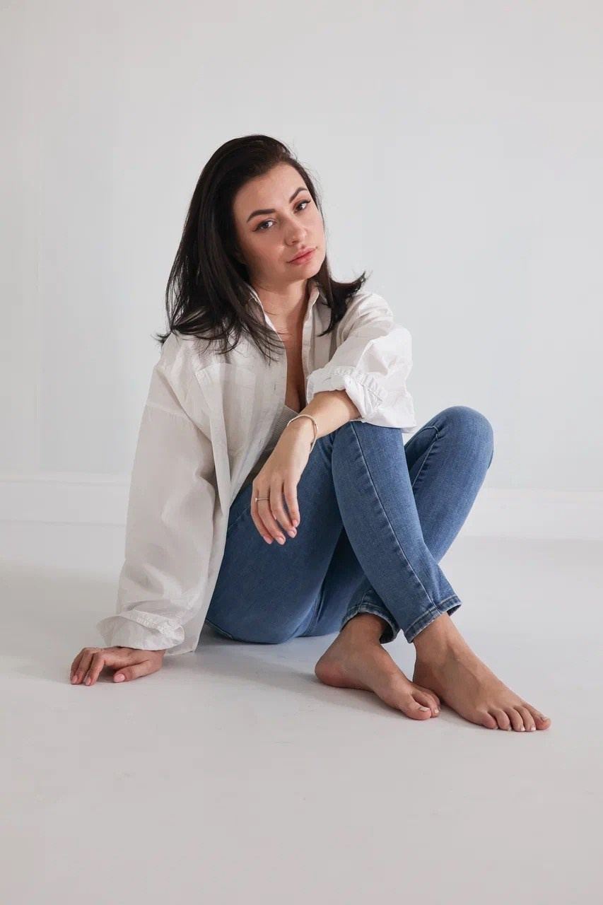 Фотосессия Ольги в светлом стиле. Фотограф ANNA GEREIHAN