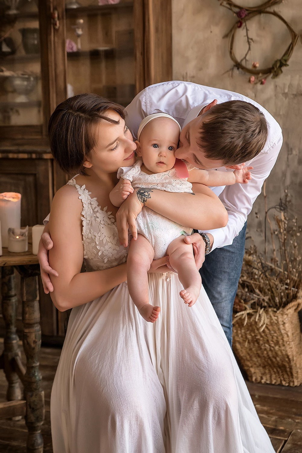 Семейные. Контакты