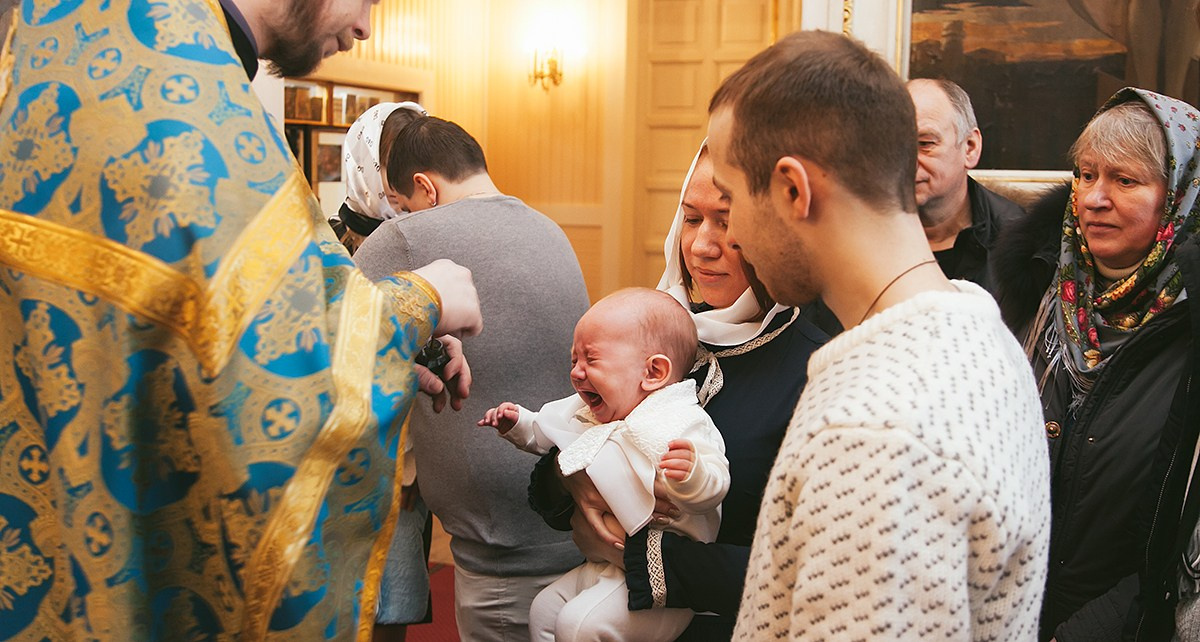Крещение Владимирская церковь, Лисий Нос. Фотограф на крещение в Санкт Петербурге