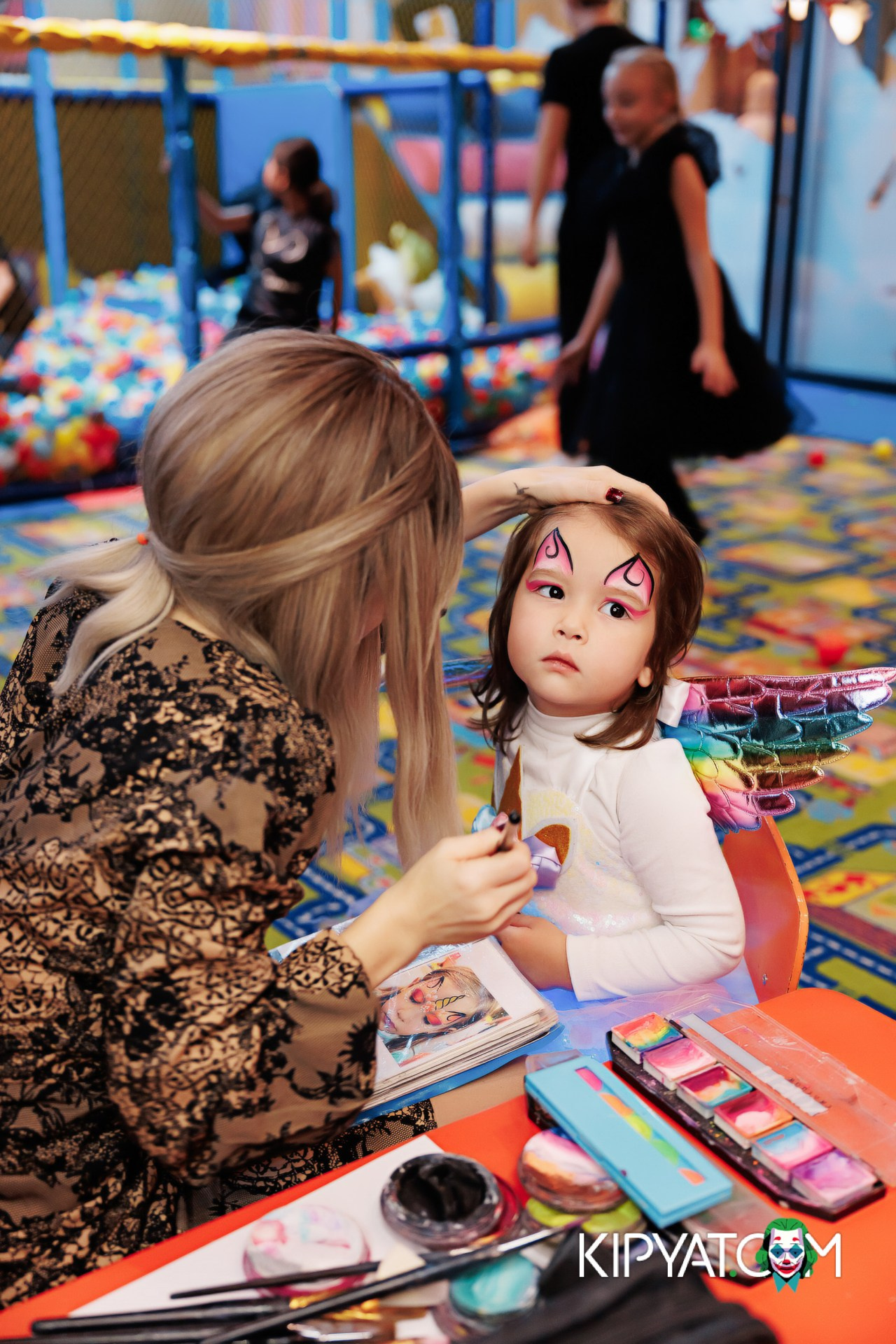 ДЕТСКИЙ ХЭЛЛОУИН KINDER BOOM. КИПЯТКОМ АЛМАТЫ! Фотосъемка мероприятий в Алматы