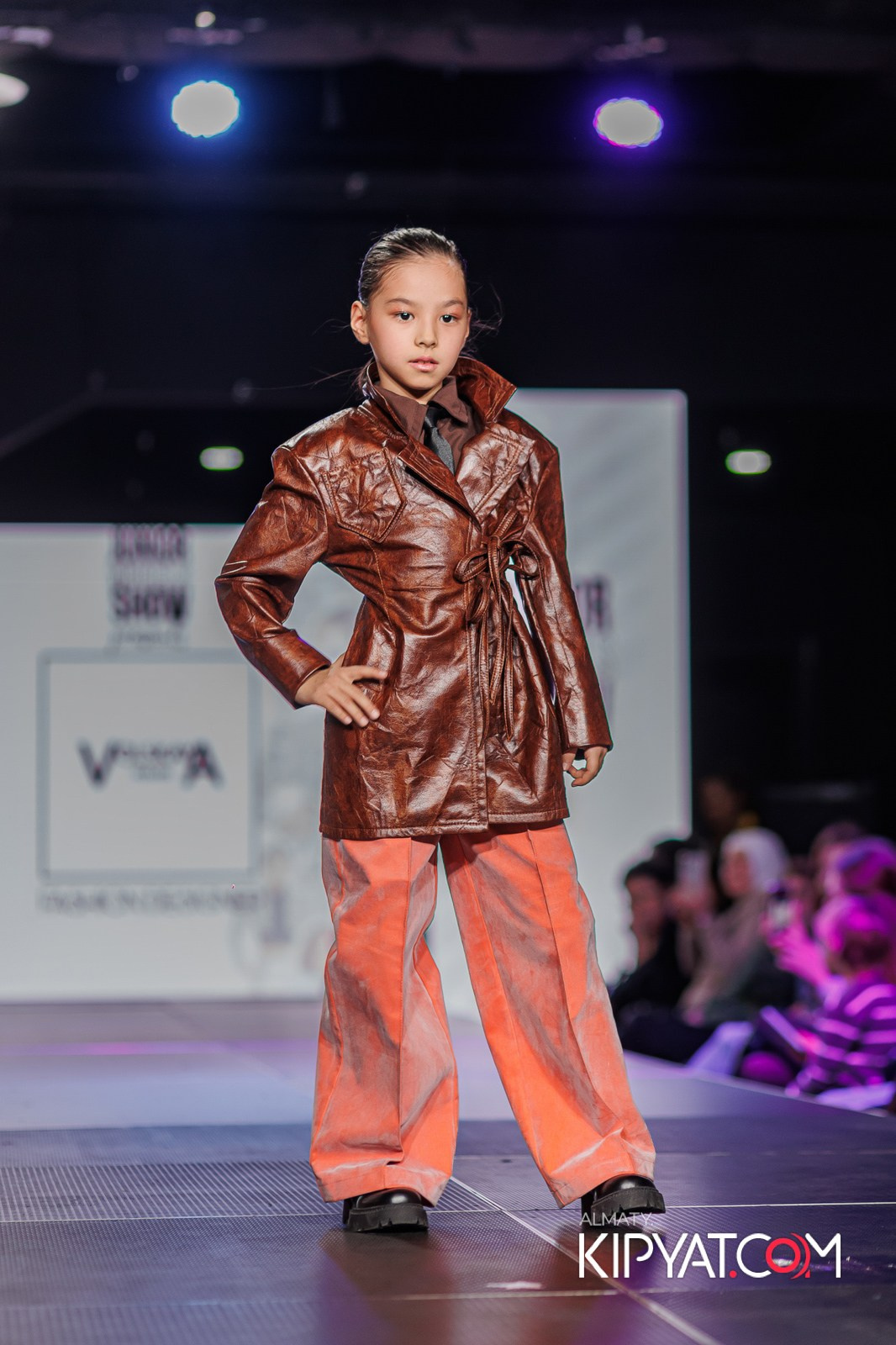 JUNIOR MODELS SHOW В РАМКАХ БЛАГОТВОРИТЕЛЬНОГО ПРОЕКТА МОДА ЗА СЧАСТЬЕ ДЕТЕЙ. КИПЯТКОМ АЛМАТЫ!